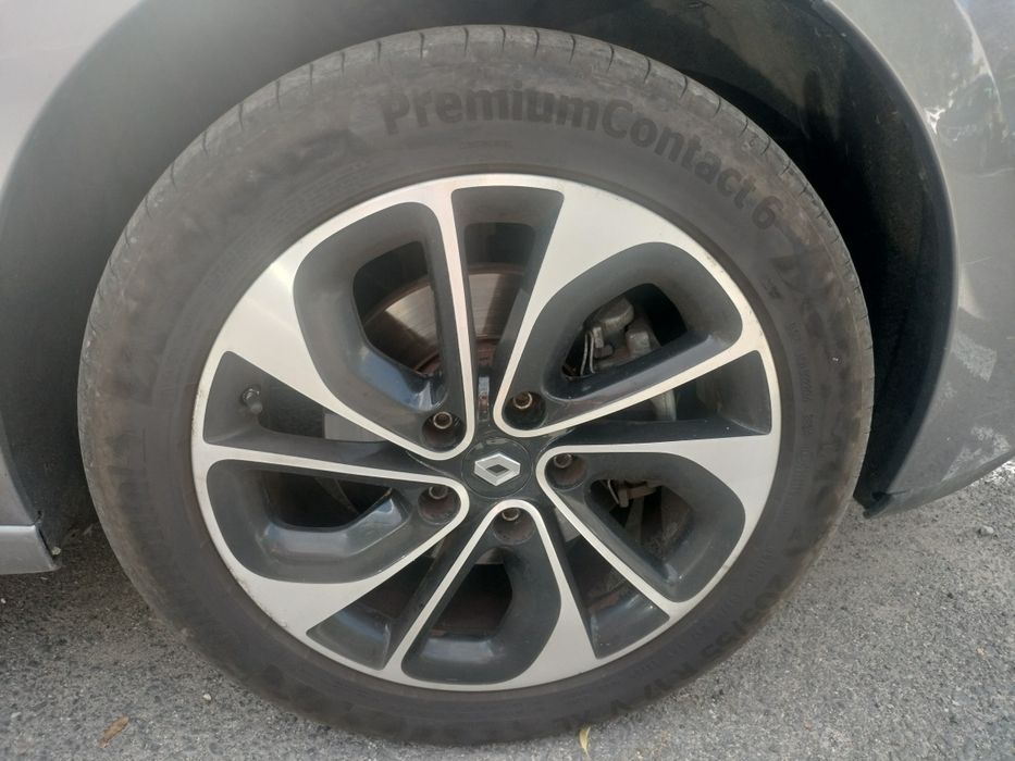 Anvelope vara continental premium contact 6 205/55R17