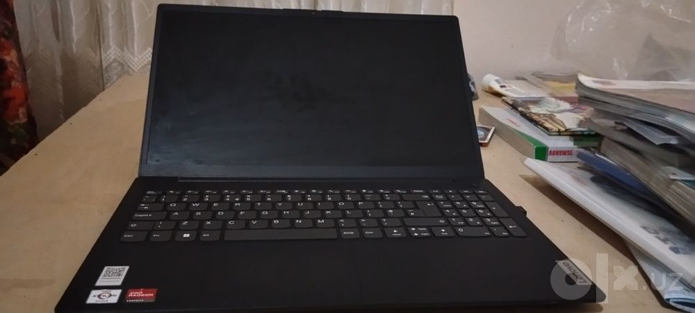 Lenovo notebook sotiladi