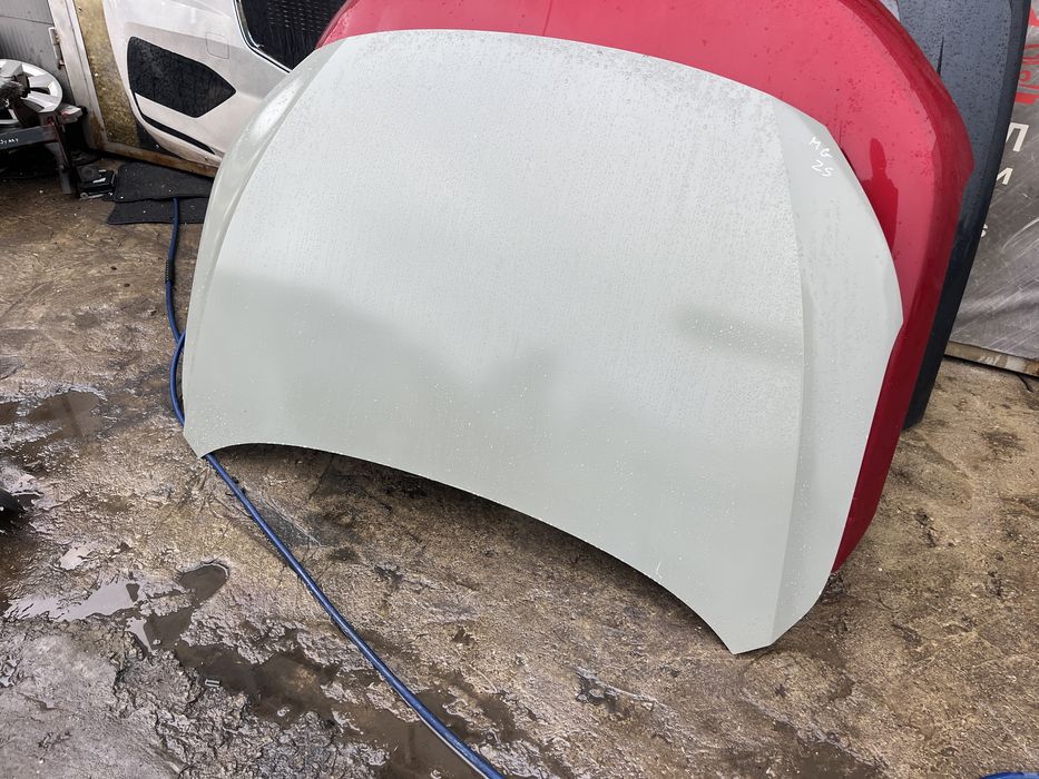 Преден капак MG ZS 2021- 2бр.