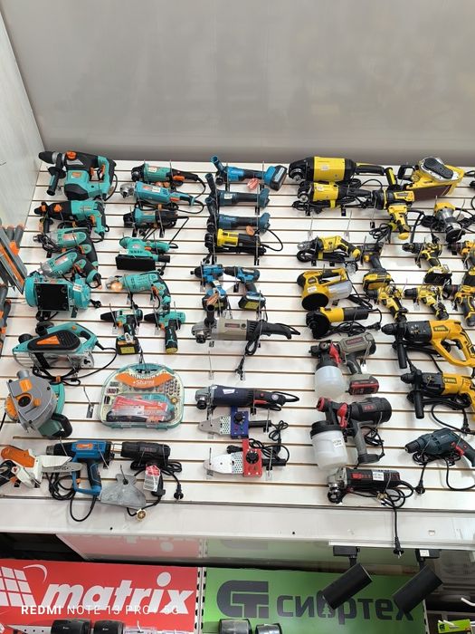 Шуруповерт 24 предмет