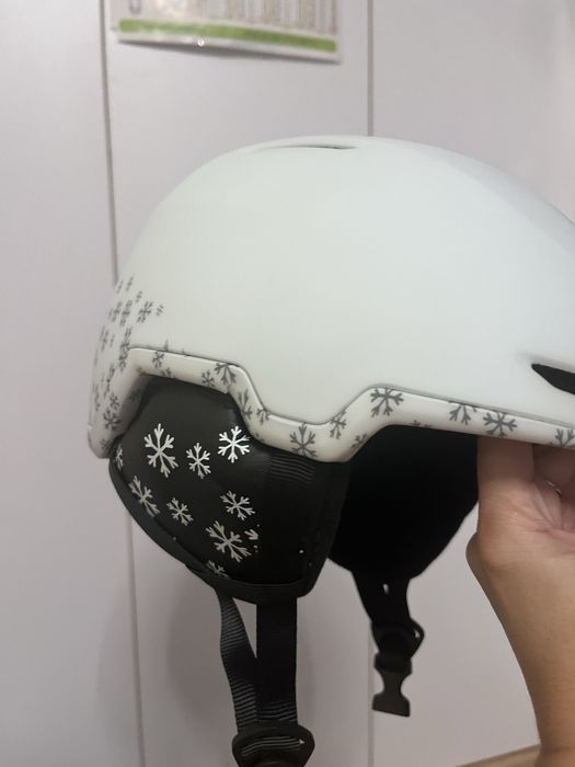 Vand casca de schii femei marca Blizzard, in stare excelenta