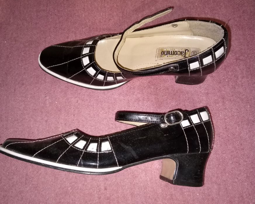 Туфли на девочку