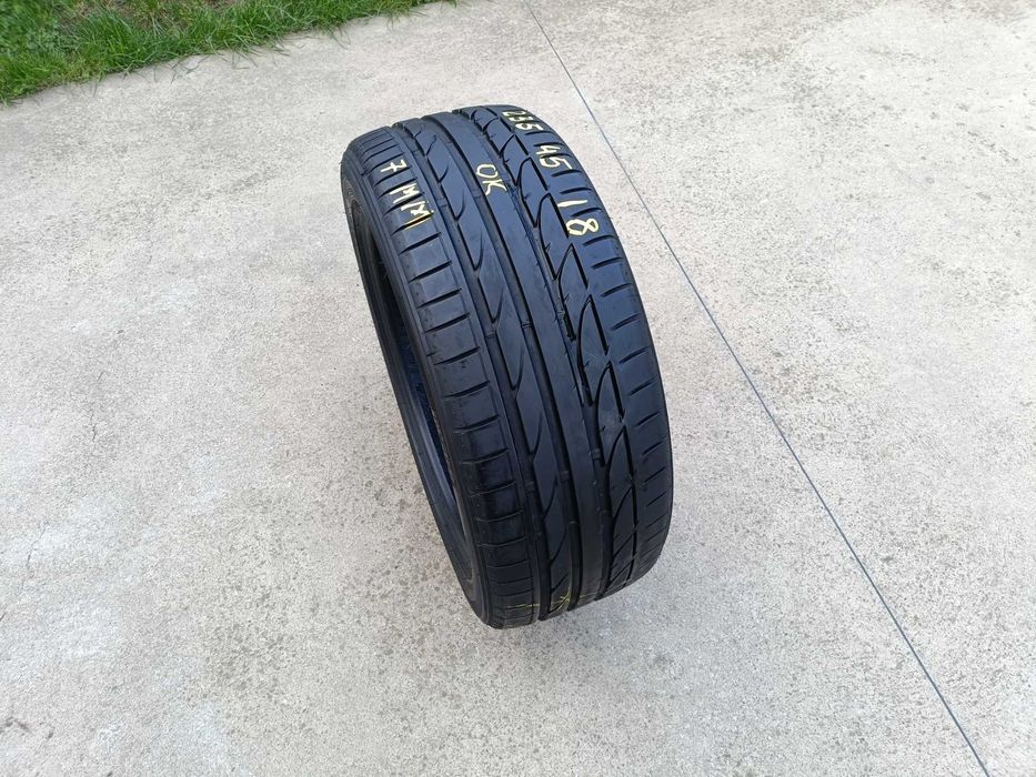 O anvelopa vara 235 45 18 bridgestone potenza S001 profil de 7 mm