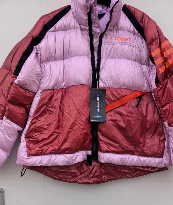 Adidas Terrex оригинално ново дамско яке  80 % патешки пух 20 % пера-
