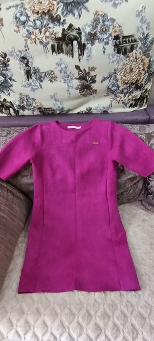 Отдам даром платья 44-46 размера