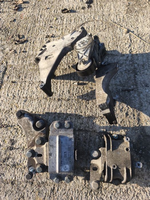 Tampon motor cutie/ suport motor și accesorii 2.0 tdi VW Passat B6