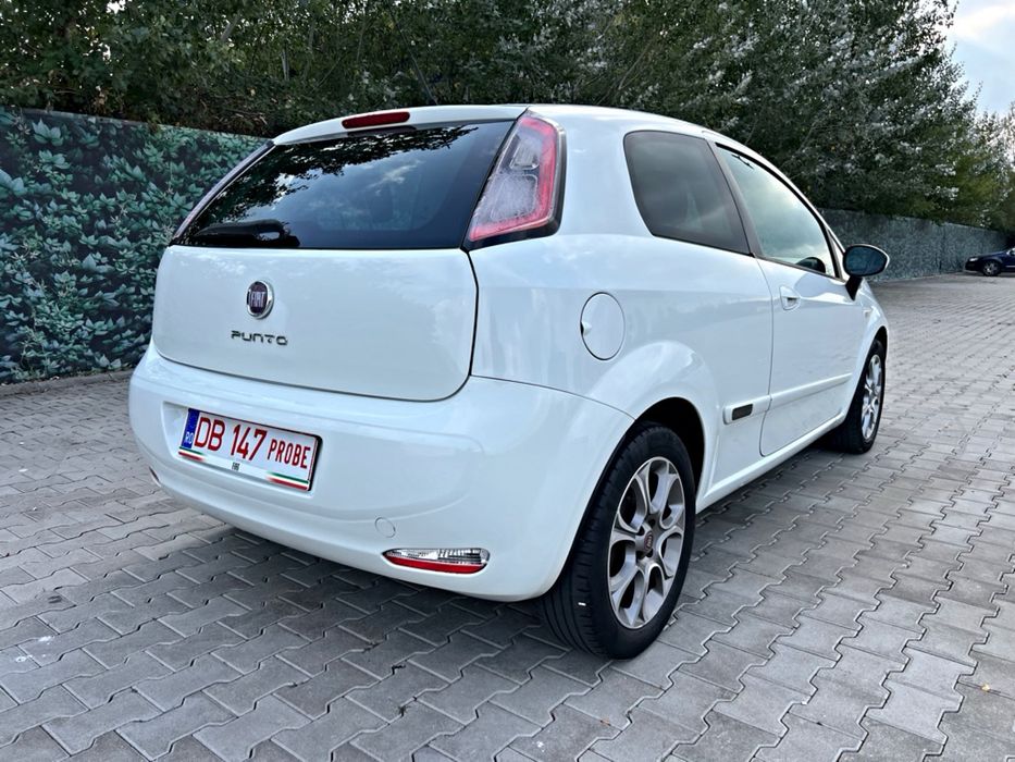 Fiat Grande Punto 1.3 Multijet 90 CP – stare foarte bună
