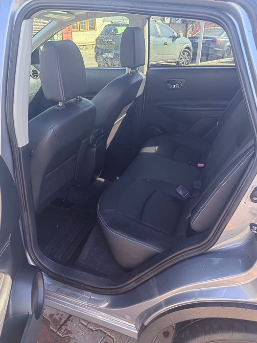 Nissan Qashqai J 10