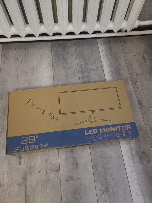 Led   Монитор  .