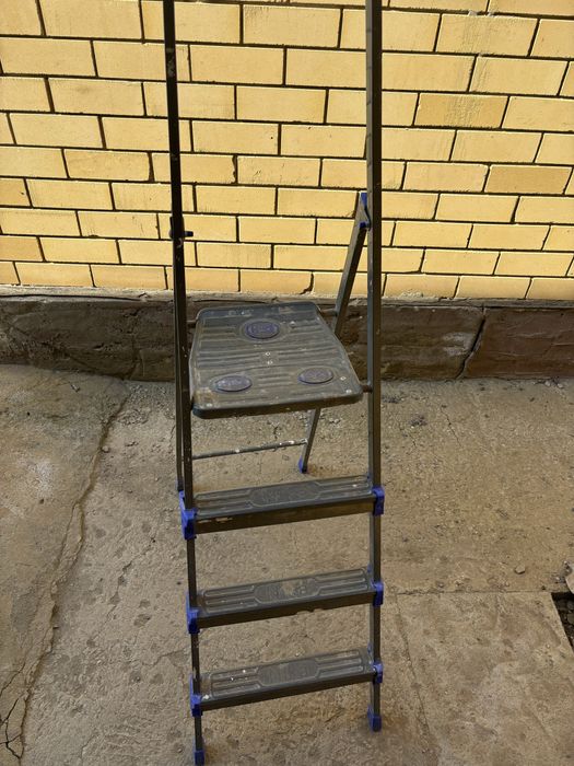 Продам лестницу