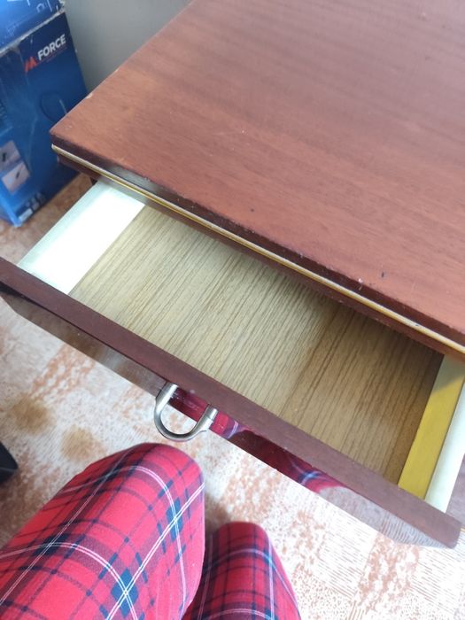 Тумба СССР  на колесах