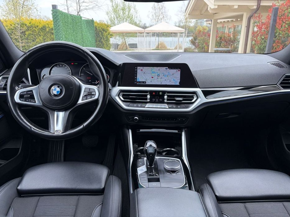 BMW 3 Series 2019 — imagine 5