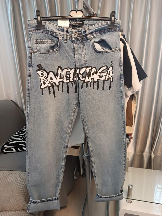 Blugi balenciaga barbati