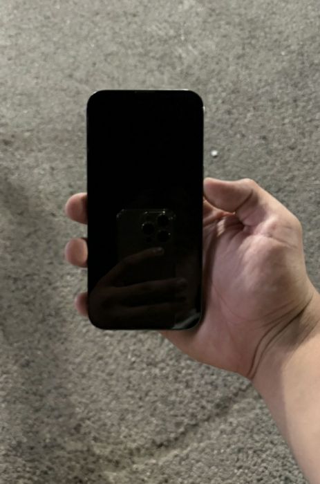 iPhone 13 EAC в отличном состоянии