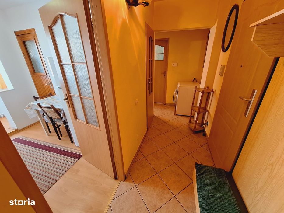Ap. 2 cam. et. 2 - str. Panait Cerna, Bistrita