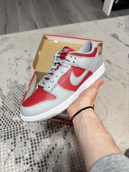 Nike Dunk Low reverse ultraman