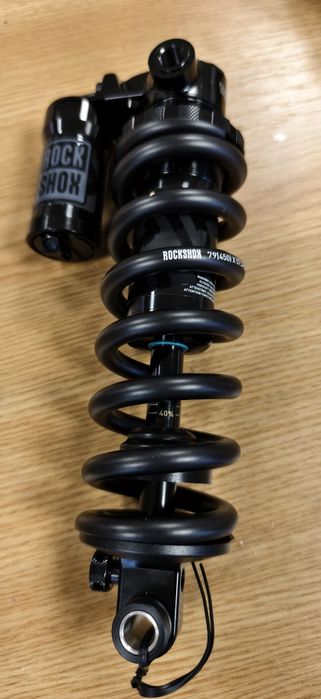 Заден амортесьор/Шок RockShox Super Deluxe Select Coil 205x60 Trunnion