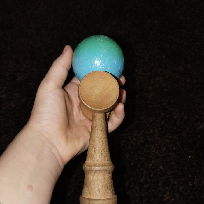 Kendama X in stare buna