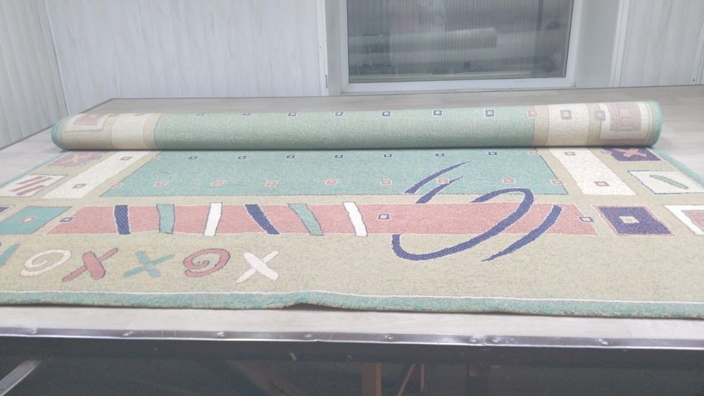 Ковёр 2,5 ×4.  Самовывоз