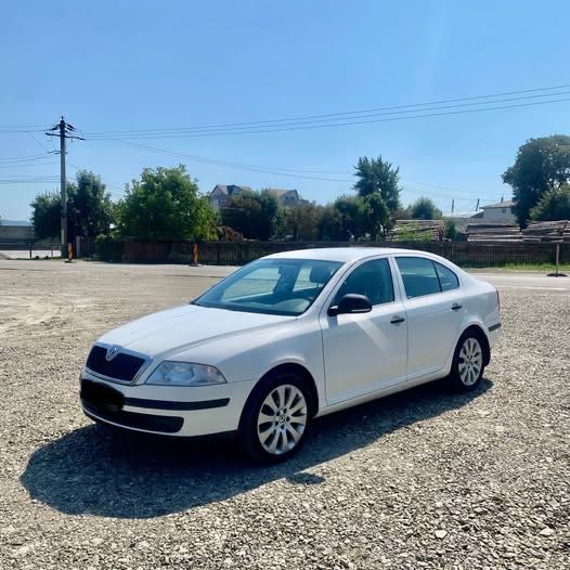 SKODA Octavia 2011 — imagine 5