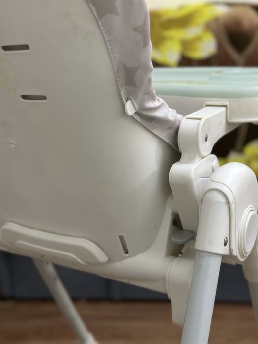 Продам стульчик для кормления