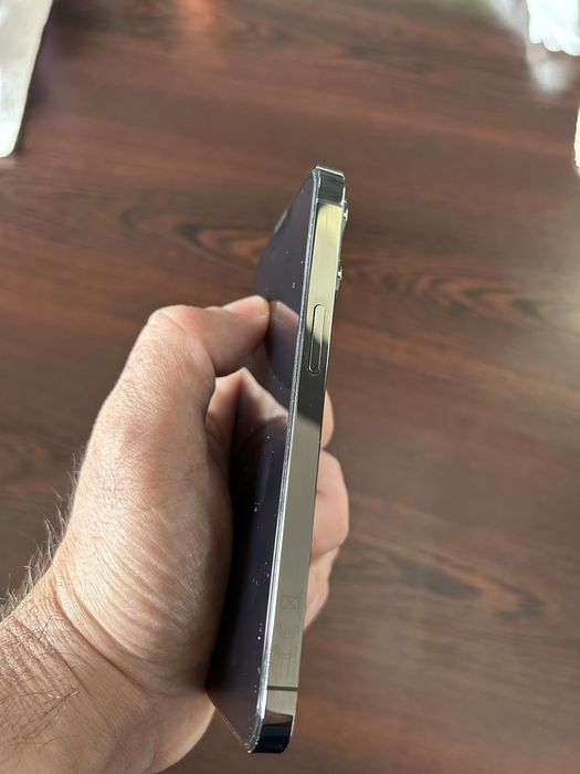 Iphone 13 pro Graphite, като нов, с гаранция