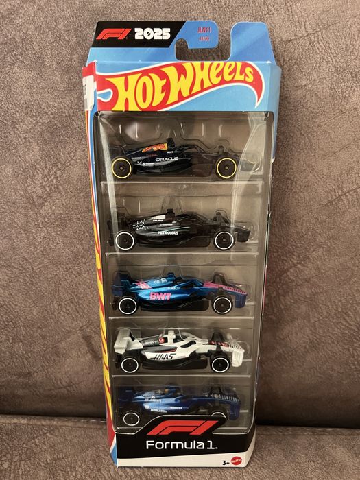Продается коллекция Hot Wheels