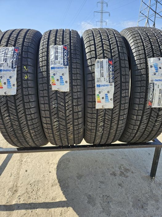 Vând anvelope 225/65r17 225/65r17 IOKOHAMA