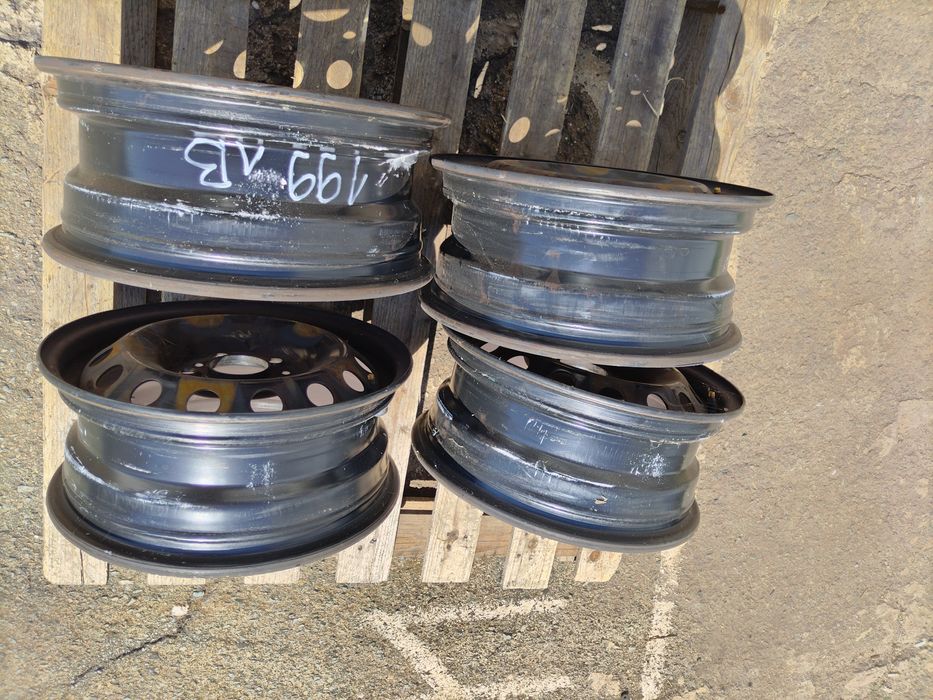 15 цола 5 х 114,3 мм Хюндай / Кия - 6 Инча / ЕТ 48