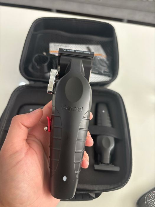 Професионален комплект за подстригване