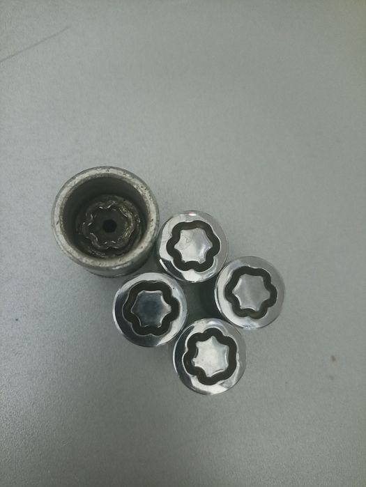 Секретки на Субару