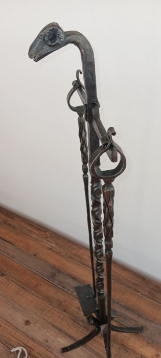 Прибори за камина от ковано желязо