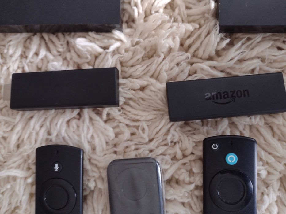 Лот 4 броя Amazon Fire TV BOX