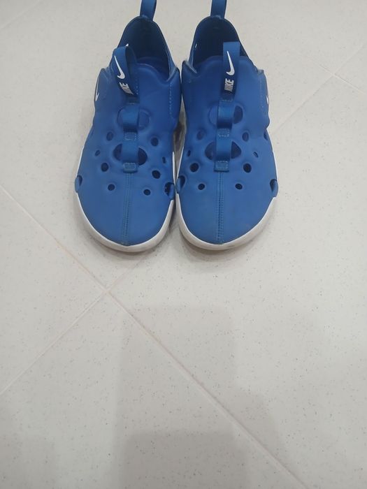 Сандали Nike 33.5