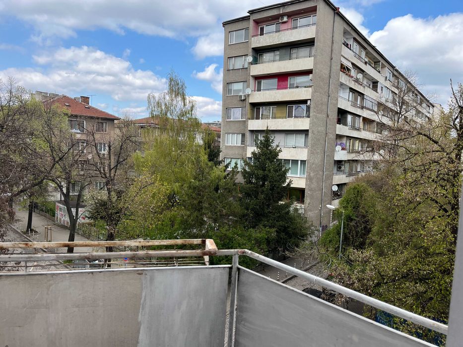 Дава се под наем Тристаен апартамент в София, СПЗ Слатина - 92 кв.м за 600 € - Снимка #13