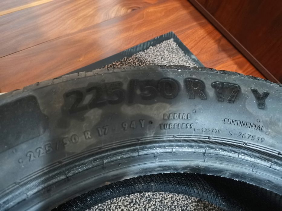 Anvelope Continental 225 /50 R17 94Y aproape noi