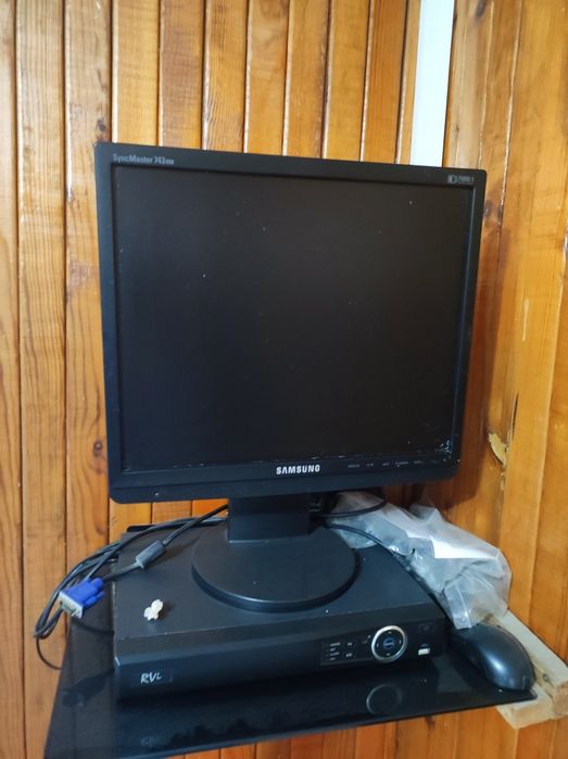 Продам монитор Самсунг