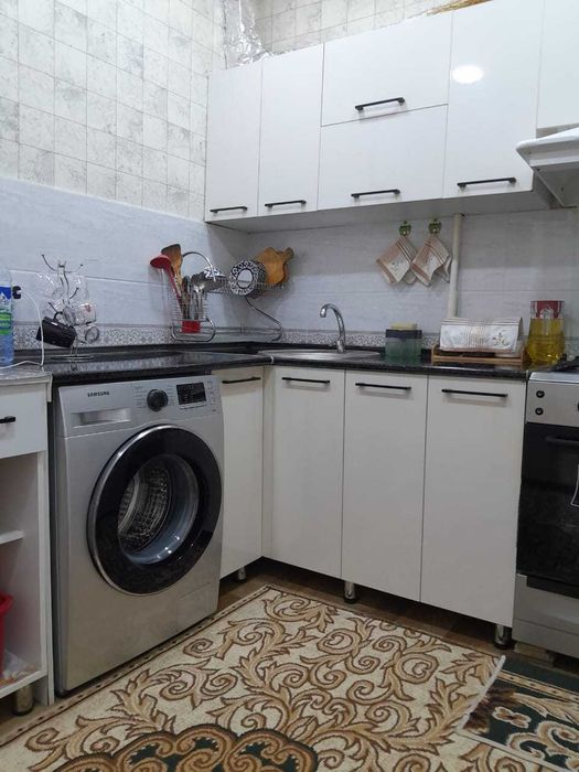 Продается 3-х комнатная квартира в 8мкр-не