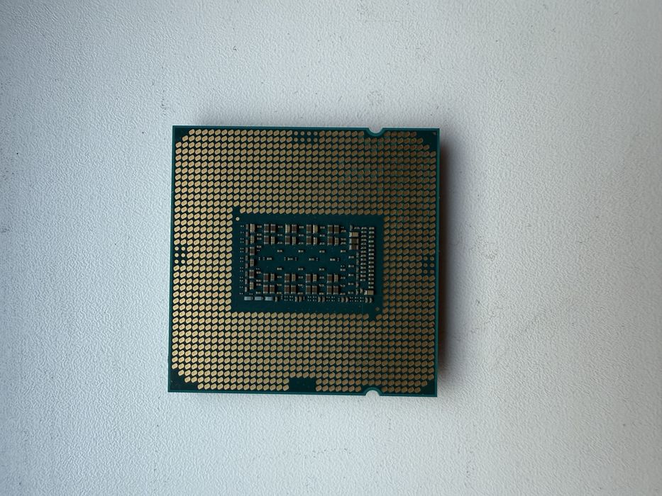 Продаю процессор Intel core i5 11400