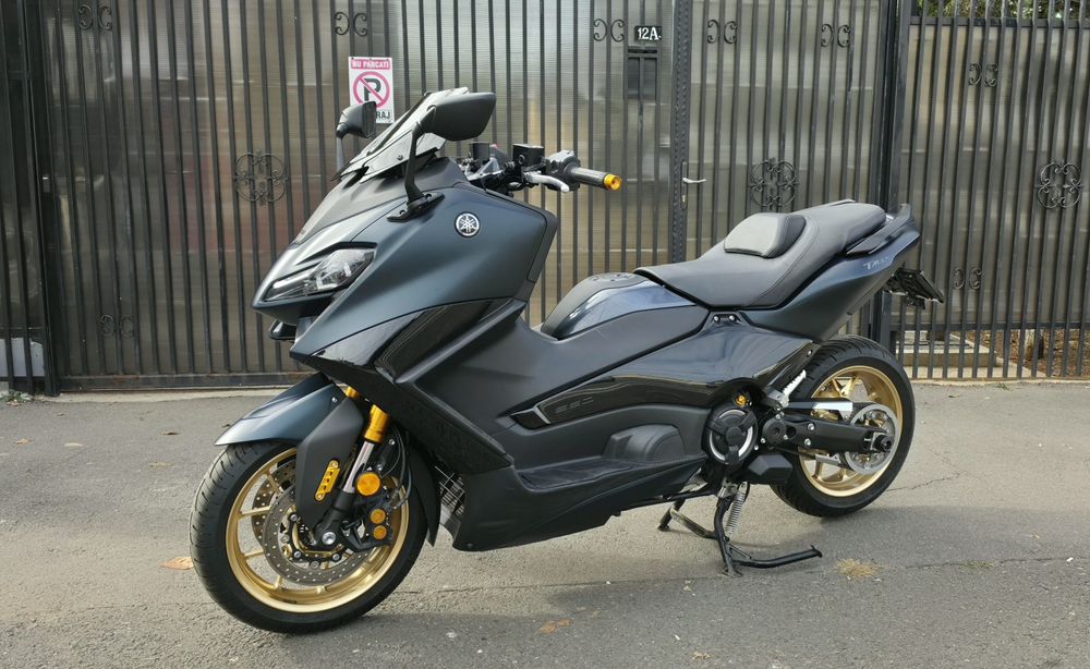 Yamaha Tmax T max Tech 560
