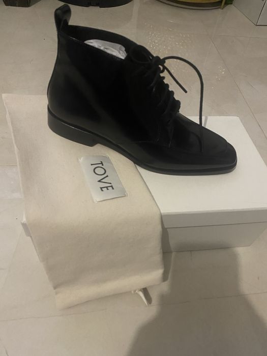 Verone Leather Ankle Boots