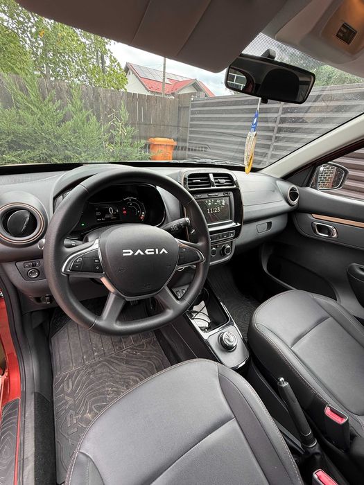 Dacia Spring Extreme 26.8 kWh (motor de 65 CP)