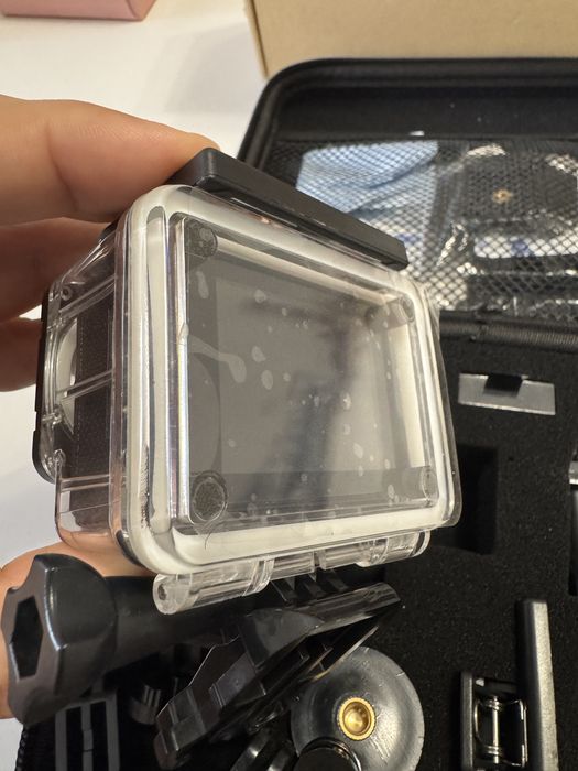 APEMAN Action Camera 1080P Full HD WiFi – NOUĂ, NEFOLOSITĂ
