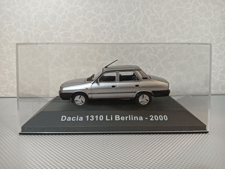 Set Nr 1,2,3,4 colecția Dacia Hachette  scara 1:43