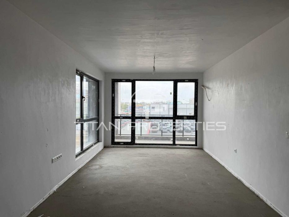 Тристаен апартамент Тракия