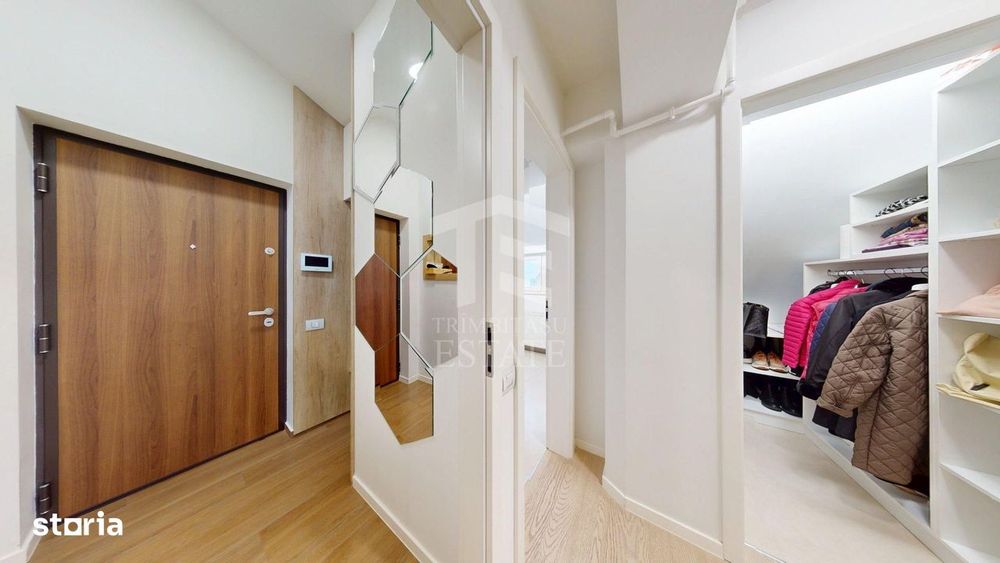 Titan Pallady Ozana– 3 CAMERE, 116 MP + TERASĂ 48 MP