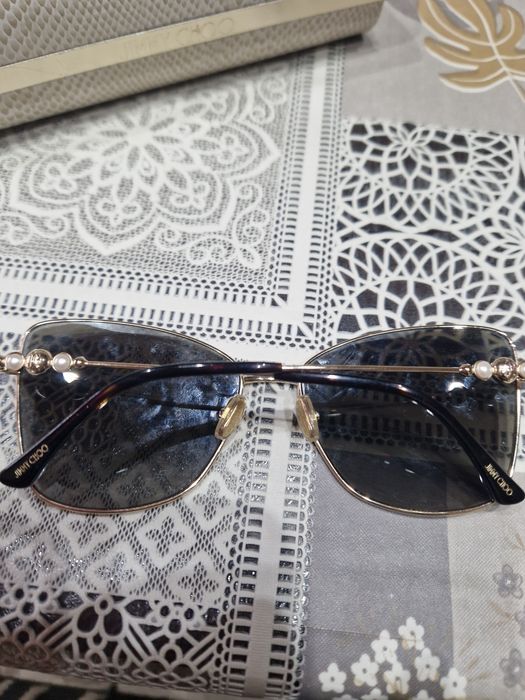 Слънчеви очила Furla и Jimmy-Choo