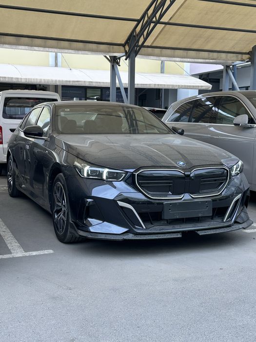 BMW i5 40L eDrive 2025 с пробегом в наличии