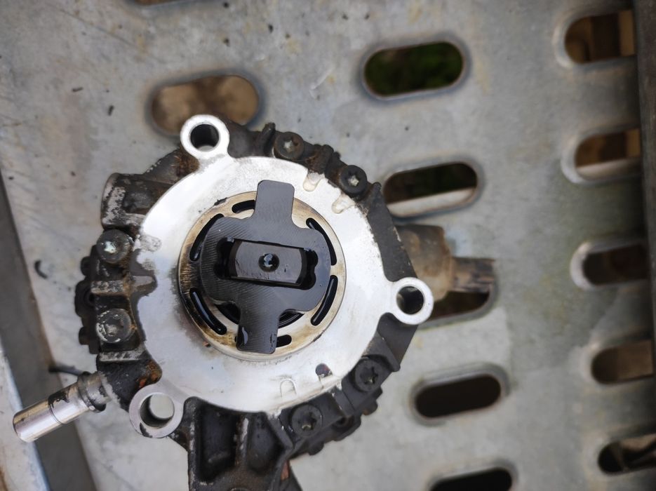 Помпа високо налягане Siemens за Пежо-407,2.0HDI-136к.с.