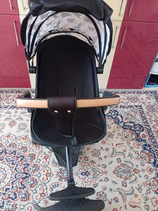 Срочно продам колясочку